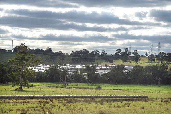 Pakenham East renaiming